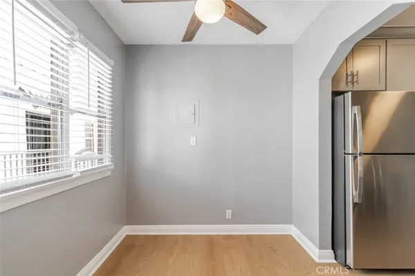 $2,250 | 1049 Western Avenue, Unit B, Glendale, CA 91201