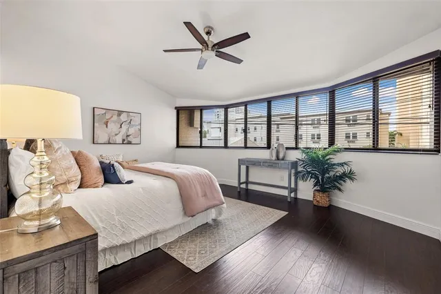 $849,000 | 301 2nd Street North, Unit 5, St. Petersburg, FL 33701