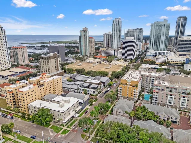 $849,000 | 301 2nd Street North, Unit 5, St. Petersburg, FL 33701