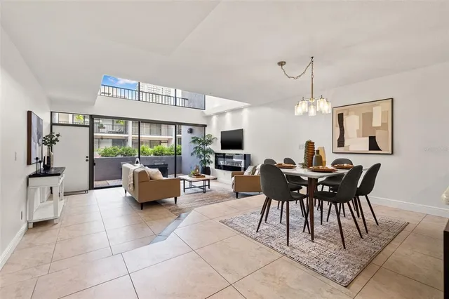 $849,000 | 301 2nd Street North, Unit 5, St. Petersburg, FL 33701