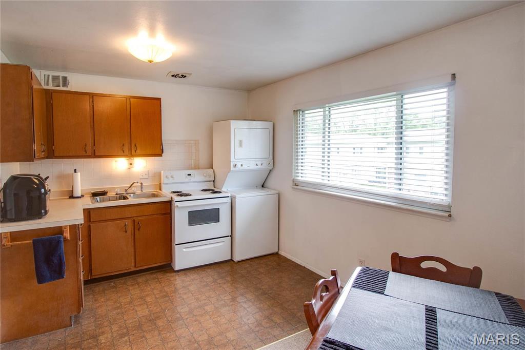 5310 Godfrey Road, Unit 2 Godfrey, IL 62035 - Photo 10 of 21