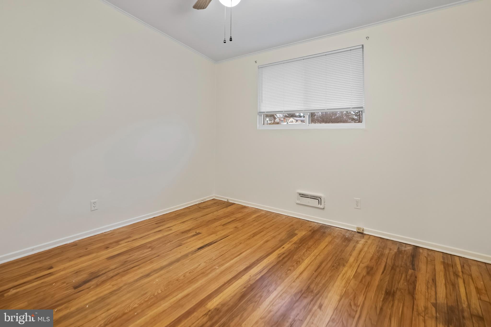 4723 Maryknoll Road Baltimore, MD 21208 - Photo 19 of 24 wooden floor in a room
