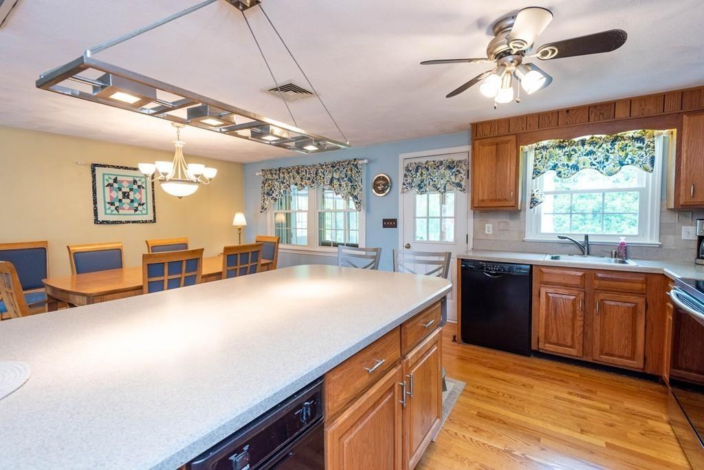 11 Hall Road Stoneham, MA 02180 - Photo 13 of 42 Gallery Image 13