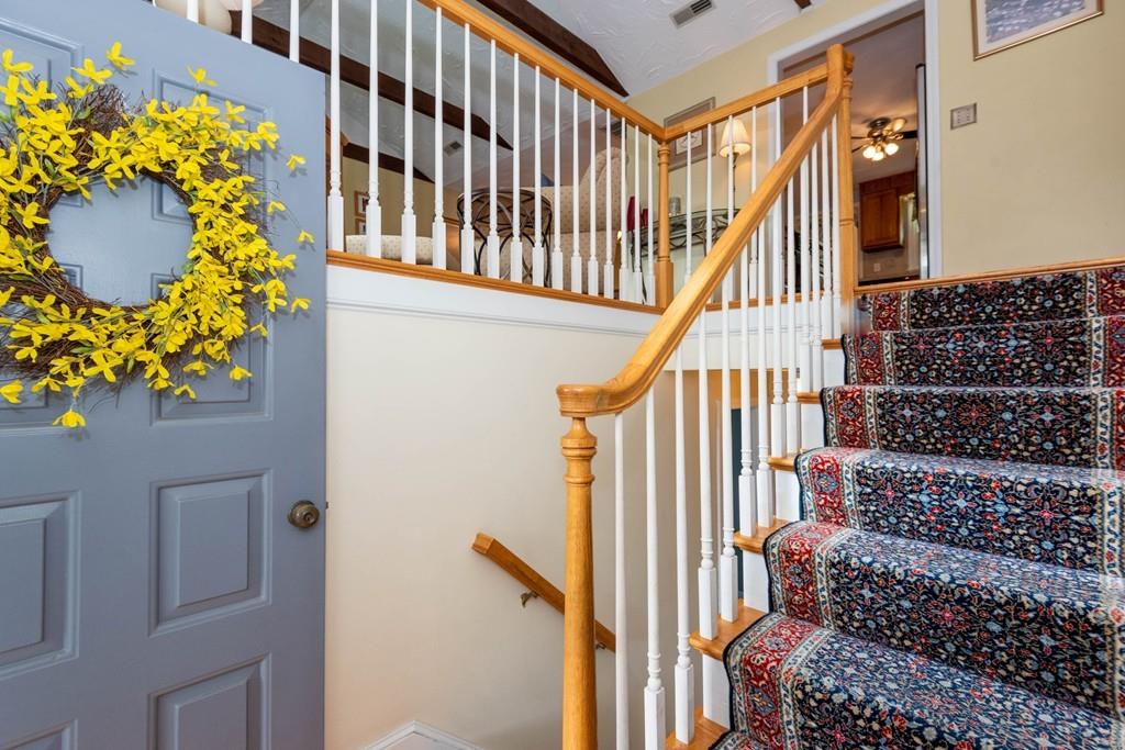 11 Hall Road Stoneham, MA 02180 - Photo 5 of 42 Gallery Image 5