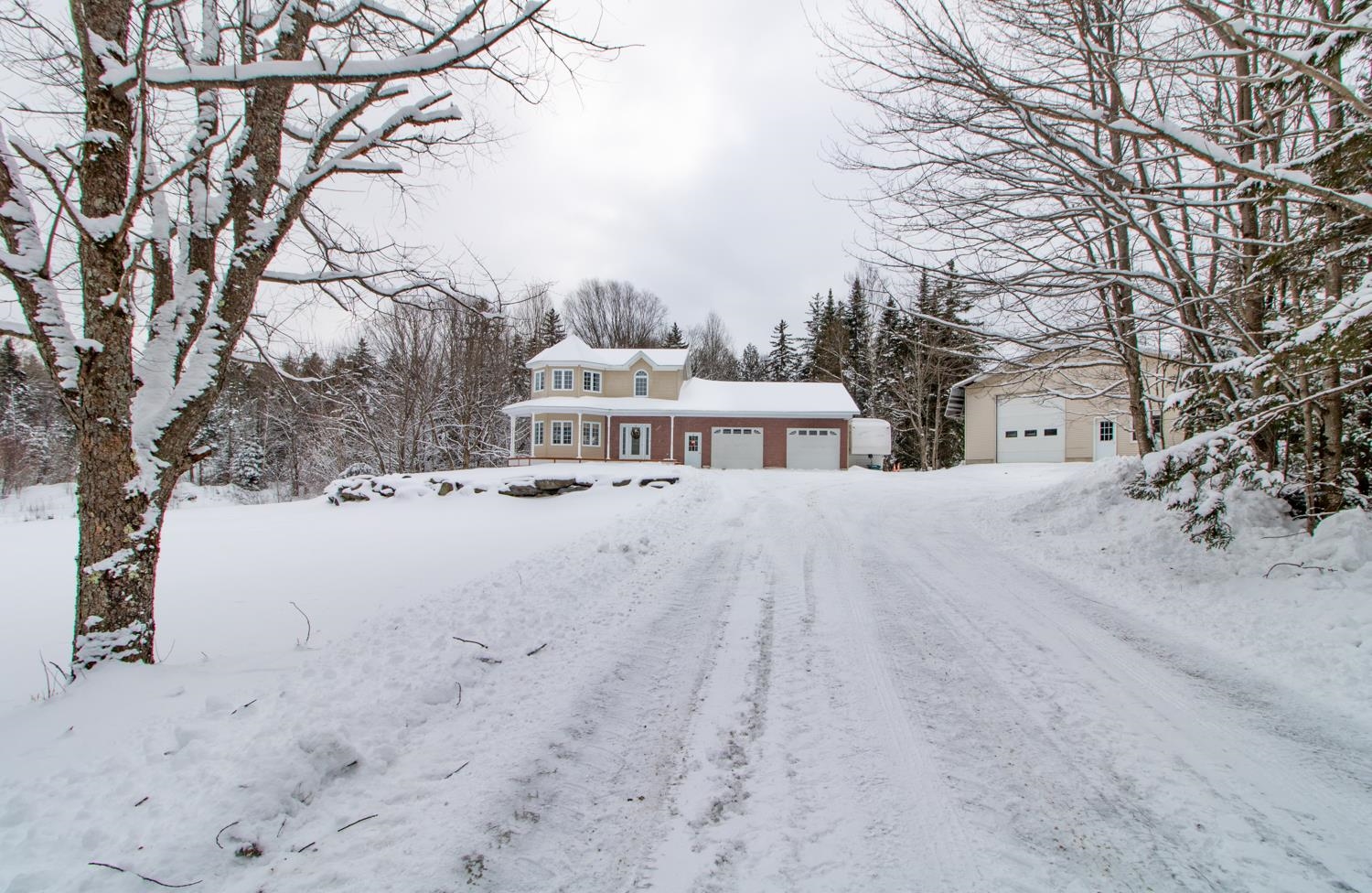 242 Smith Road Holland, VT 05830 - Photo 1 of 37