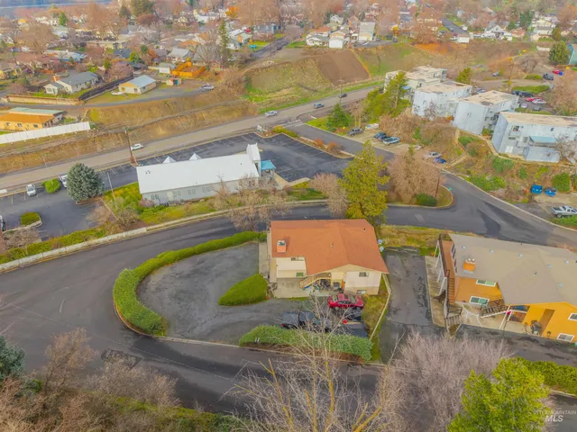 $375,000 | 303 Karin Avenue, Lewiston, ID 83501