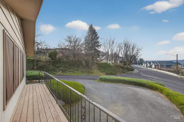 $375,000 | 303 Karin Avenue, Lewiston, ID 83501