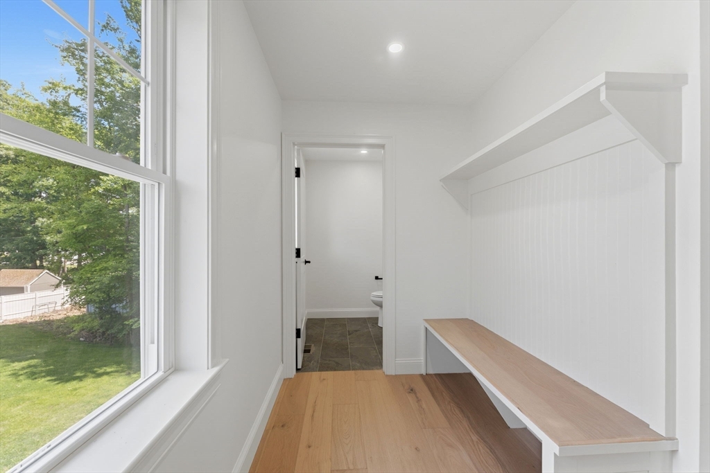 36 Colonial Road Webster, MA 01570 - Photo 14 of 42