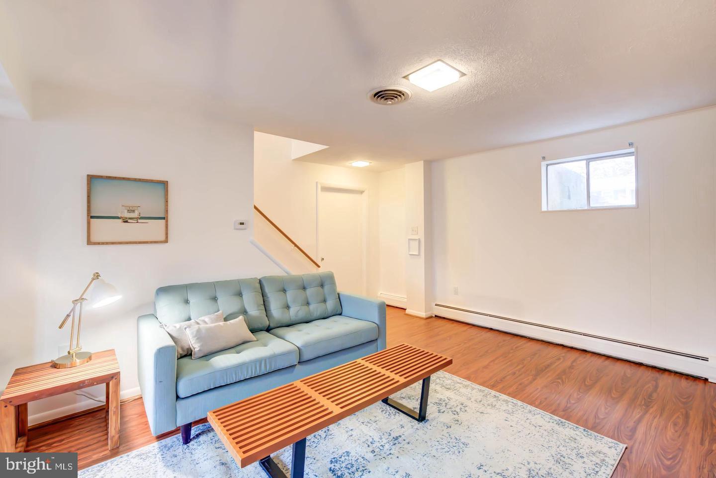 11207 Emack Road Beltsville, MD 20705 - Photo 27 of 43 Bright and inviting living space.