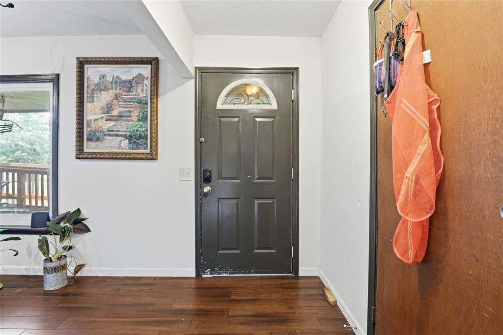 1517 Wiggins Road Maypearl, TX 76064 - Photo 4 of 31