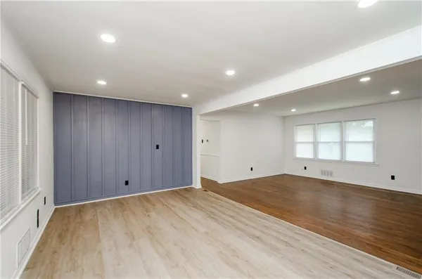 $2,150 | 3833 Wedgefield Circle, Decatur, GA 30035