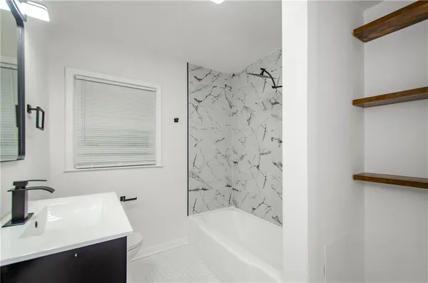 $2,150 | 3833 Wedgefield Circle, Decatur, GA 30035