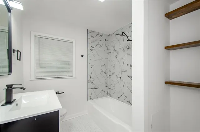 $2,200 | 3833 Wedgefield Circle, Decatur, GA 30035