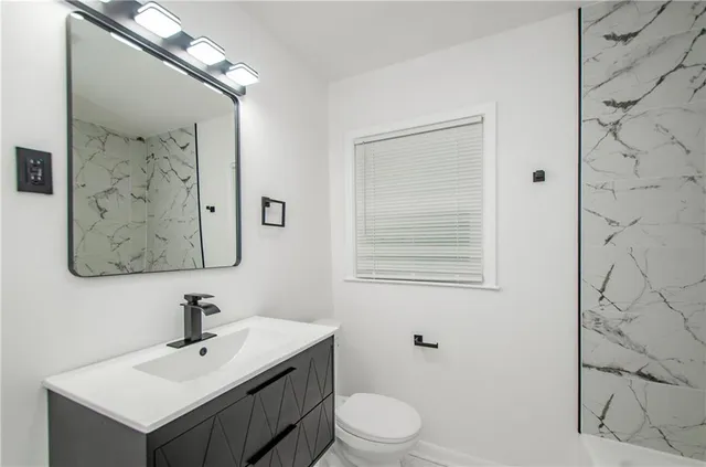 $2,200 | 3833 Wedgefield Circle, Decatur, GA 30035