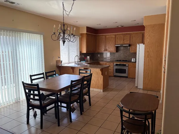 $798,000 | 1821 Avo Way, Manteca, CA 95337