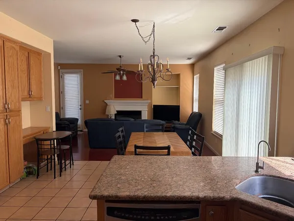 $798,000 | 1821 Avo Way, Manteca, CA 95337