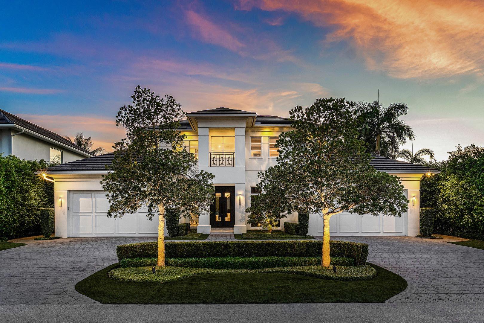 2345 West Silver Palm Road Boca Raton, FL 33432 - Photo 61 of 81 2345_West_Silver_Palm_Road_Dusk_03