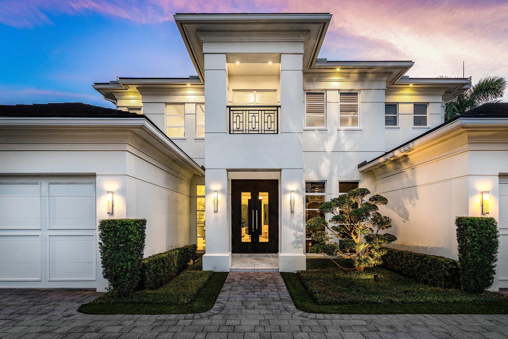2345 West Silver Palm Road Boca Raton, FL 33432 - Photo 63 of 81 2345_West_Silver_Palm_Road_Dusk_06