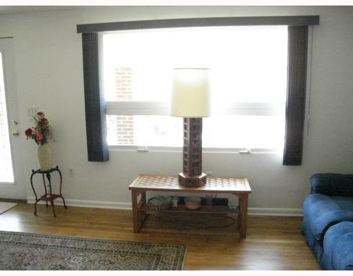 320 West Sunbury Road Butler, PA 16001 - Photo 3 of 18 Living Room.