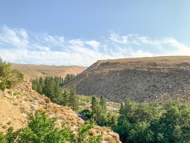 4958 Westridge Road Bishop, CA 93514 - Photo 17 of 24 a view of a large building with mountains in the background