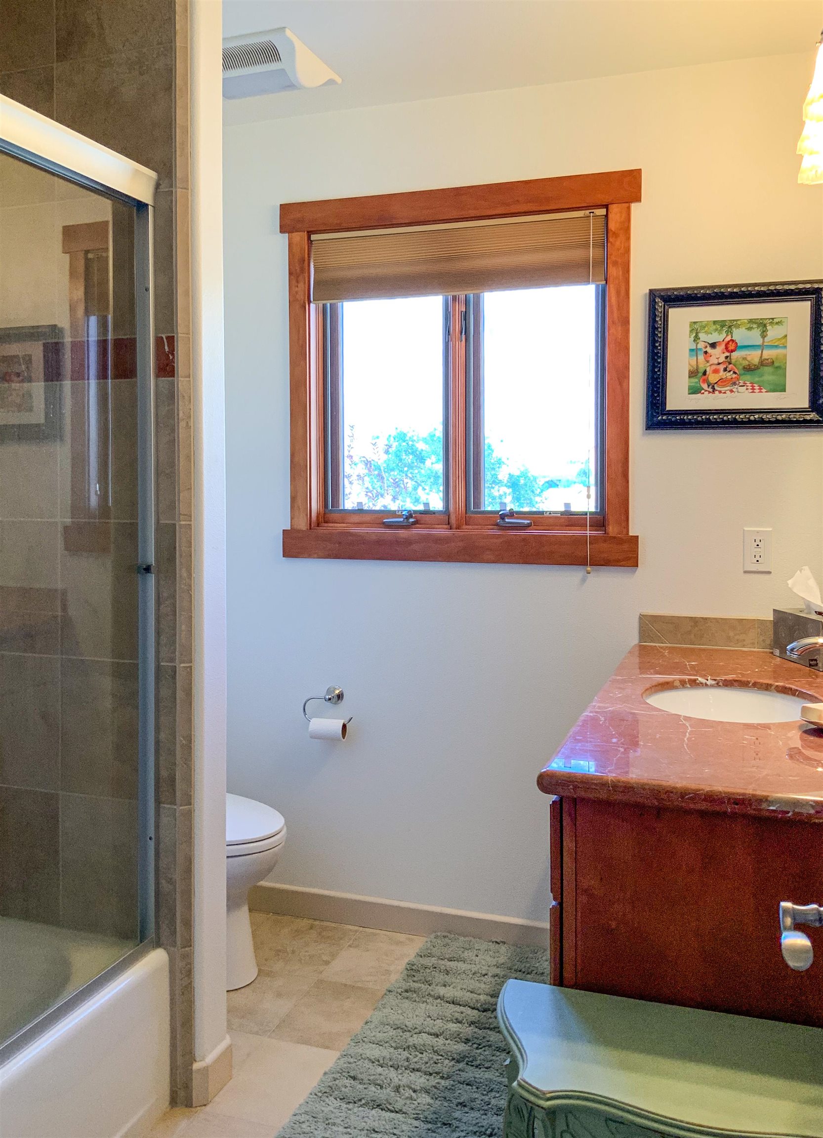 4958 Westridge Road Bishop, CA 93514 - Photo 21 of 24 a room with a table and window