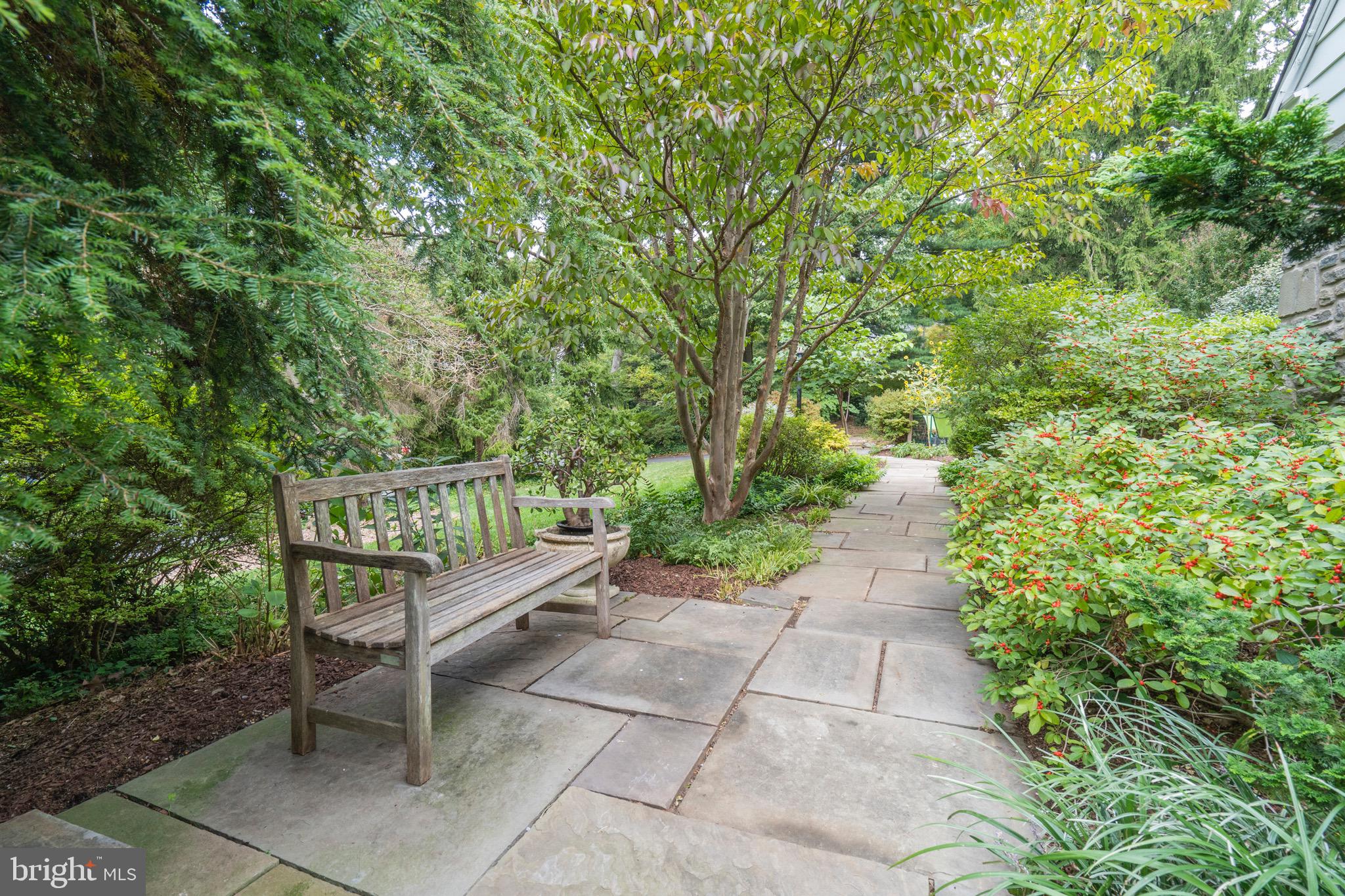 651 Knox Road Wayne, PA 19087 - Photo 39 of 59 Flagstone walkway