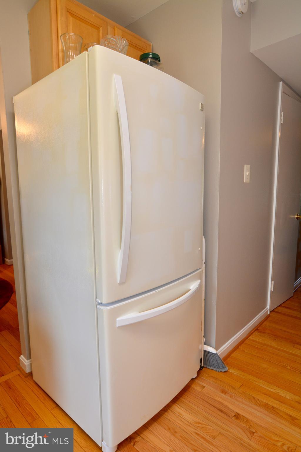 8335 Moline Place Springfield, VA 22153 - Photo 5 of 33 Gallery Image 5