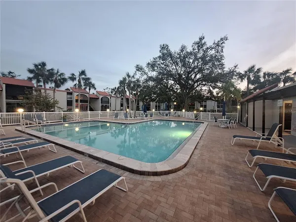 $1,350 | 3255 South Beneva Road, Unit 102, Sarasota, FL 34232