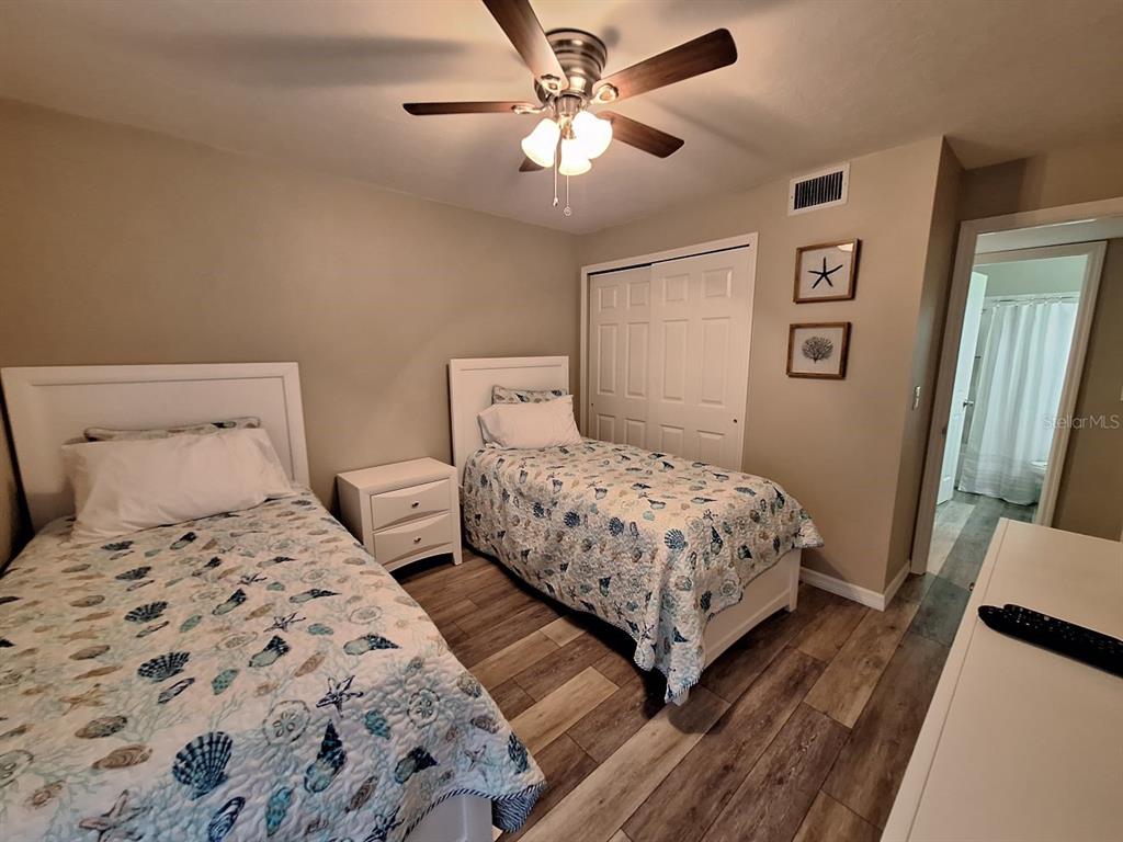 3255 South Beneva Road, Unit 102 Sarasota, FL 34232 - Photo 7 of 17