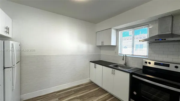 $1,700 | 120 Northeast 55th Street, Unit 4, Miami, FL 33137
