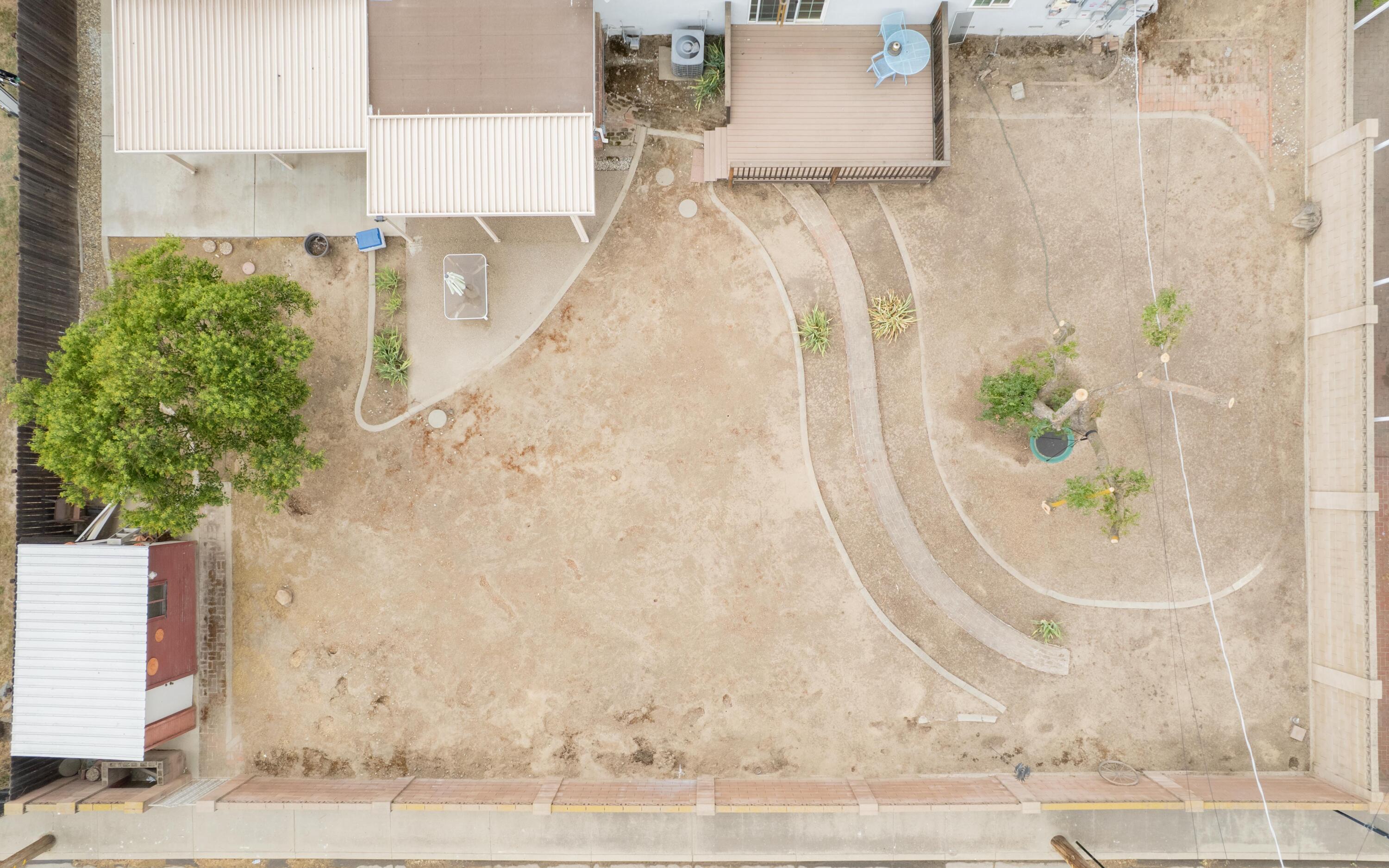570 North Birch Avenue Reedley, CA 93654 - Photo 52 of 52 53