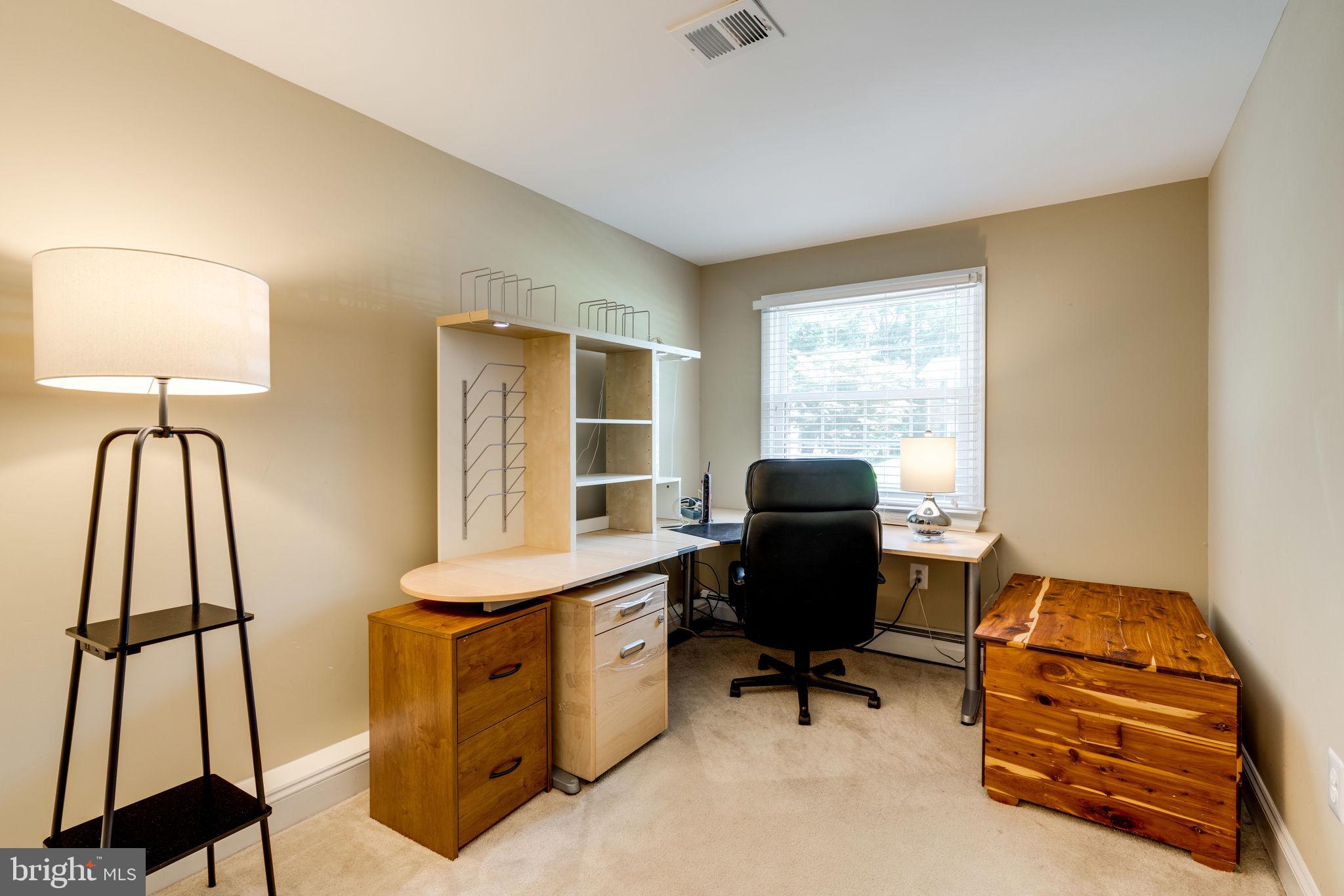 13638 Kingsman Road Woodbridge, VA 22193 - Photo 35 of 40 Basement Bedroom