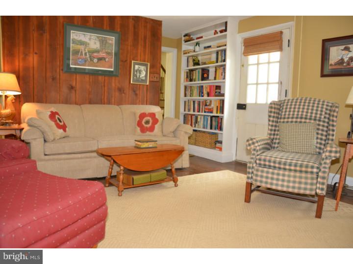 2260 Valley Road Jamison, PA 18929 - Photo 8 of 20 Den