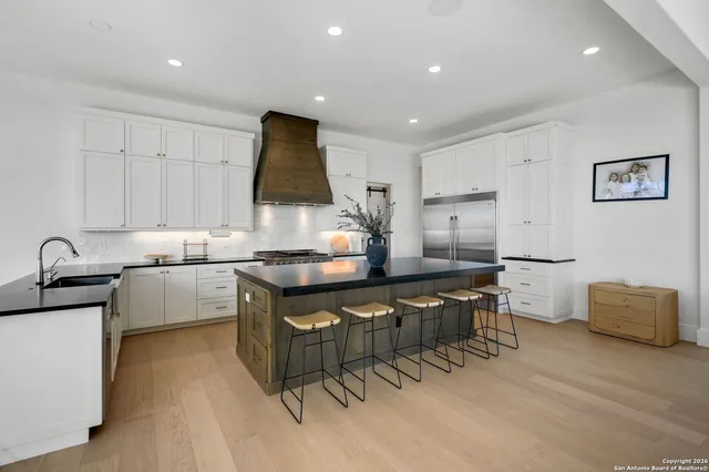 $2,995,000 | 8414 Terra Mont, San Antonio, TX 78255