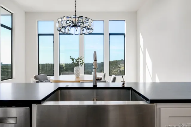 $2,995,000 | 8414 Terra Mont, San Antonio, TX 78255