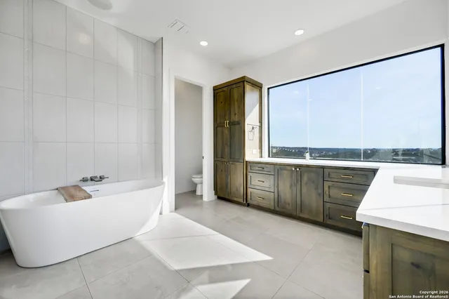 $2,995,000 | 8414 Terra Mont, San Antonio, TX 78255