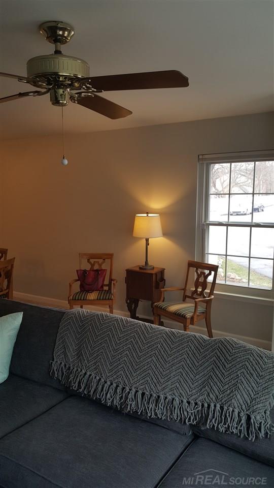 260 1st Street Rochester, MI 48307 - Photo 4 of 10