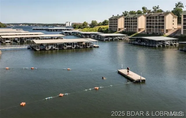 $165,000 | 45 Southwood Shores Place, Unit 2A, Four Seasons, MO 65049