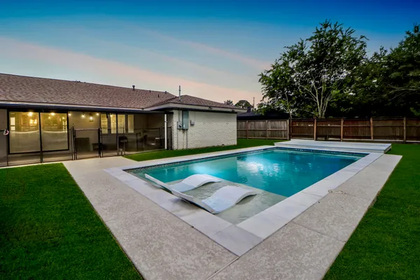 $3,500 | 6039 McKnight Street, Houston, TX 77035