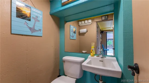 $140,000 | 804 Manor Circle, Unit D, Osage Beach, MO 65065