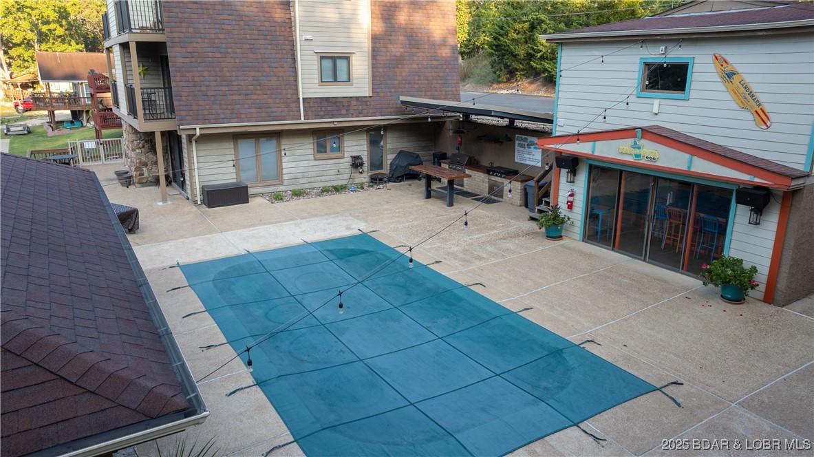804 Manor Circle, Unit D Osage Beach, MO 65065 - Photo 21 of 34 heated pool