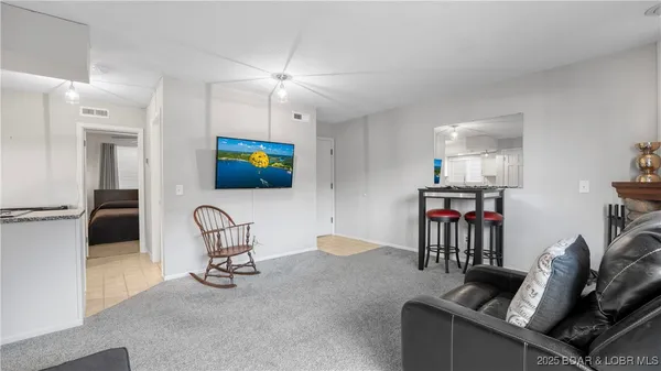 $140,000 | 804 Manor Circle, Unit D, Osage Beach, MO 65065