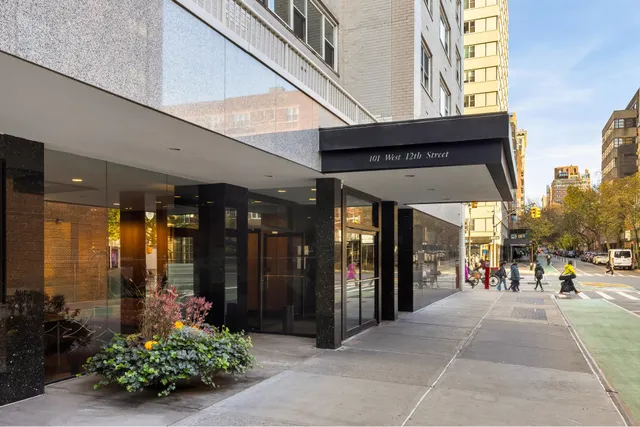 $535,000 | 101 West 12th Street, Unit 12E | West Village