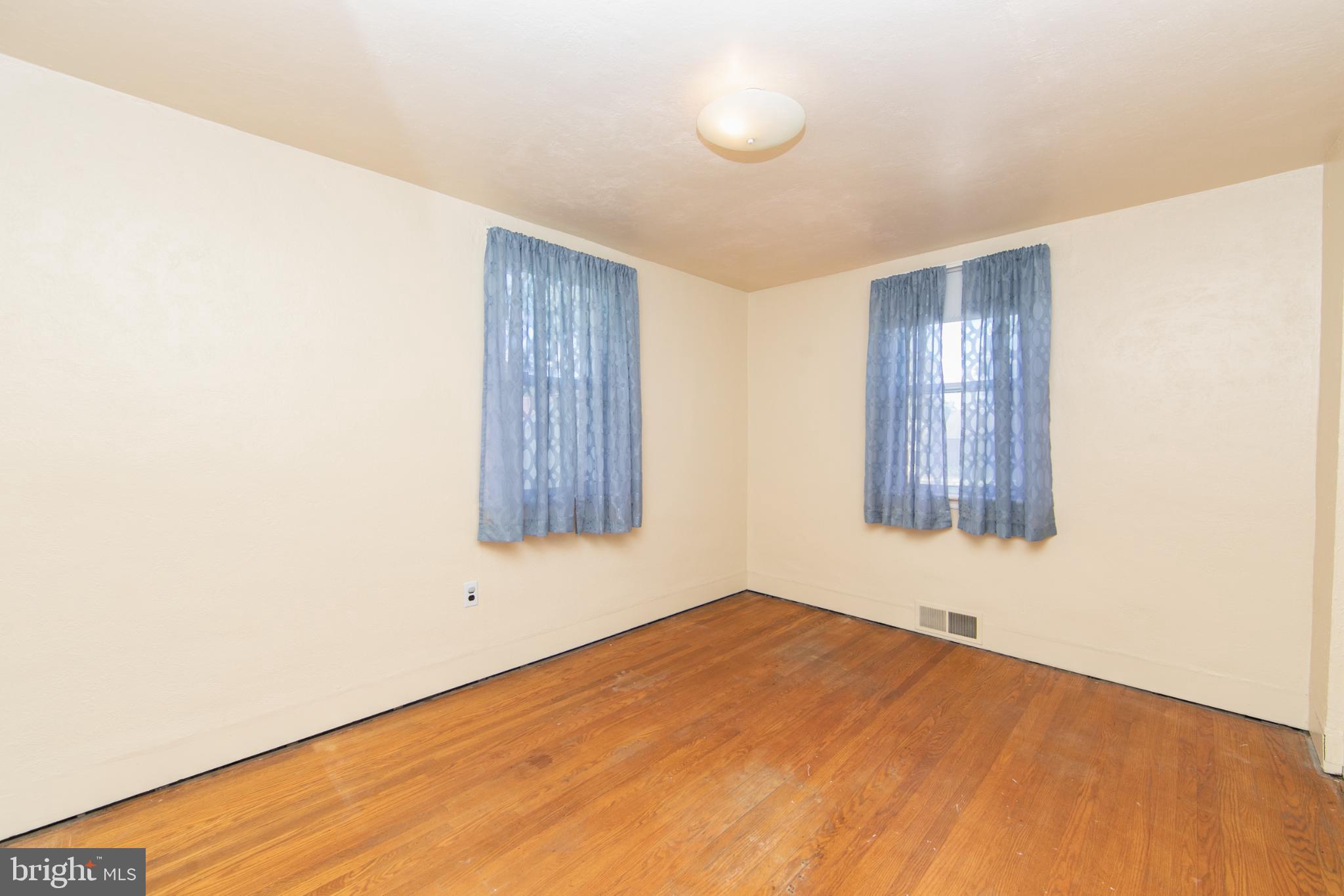 449 Hawarden Road Springfield, PA 19064 - Photo 29 of 60