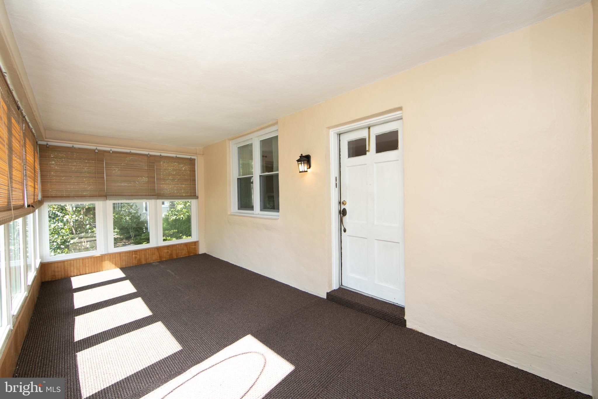 449 Hawarden Road Springfield, PA 19064 - Photo 9 of 60 Inviting entryway with natural light.