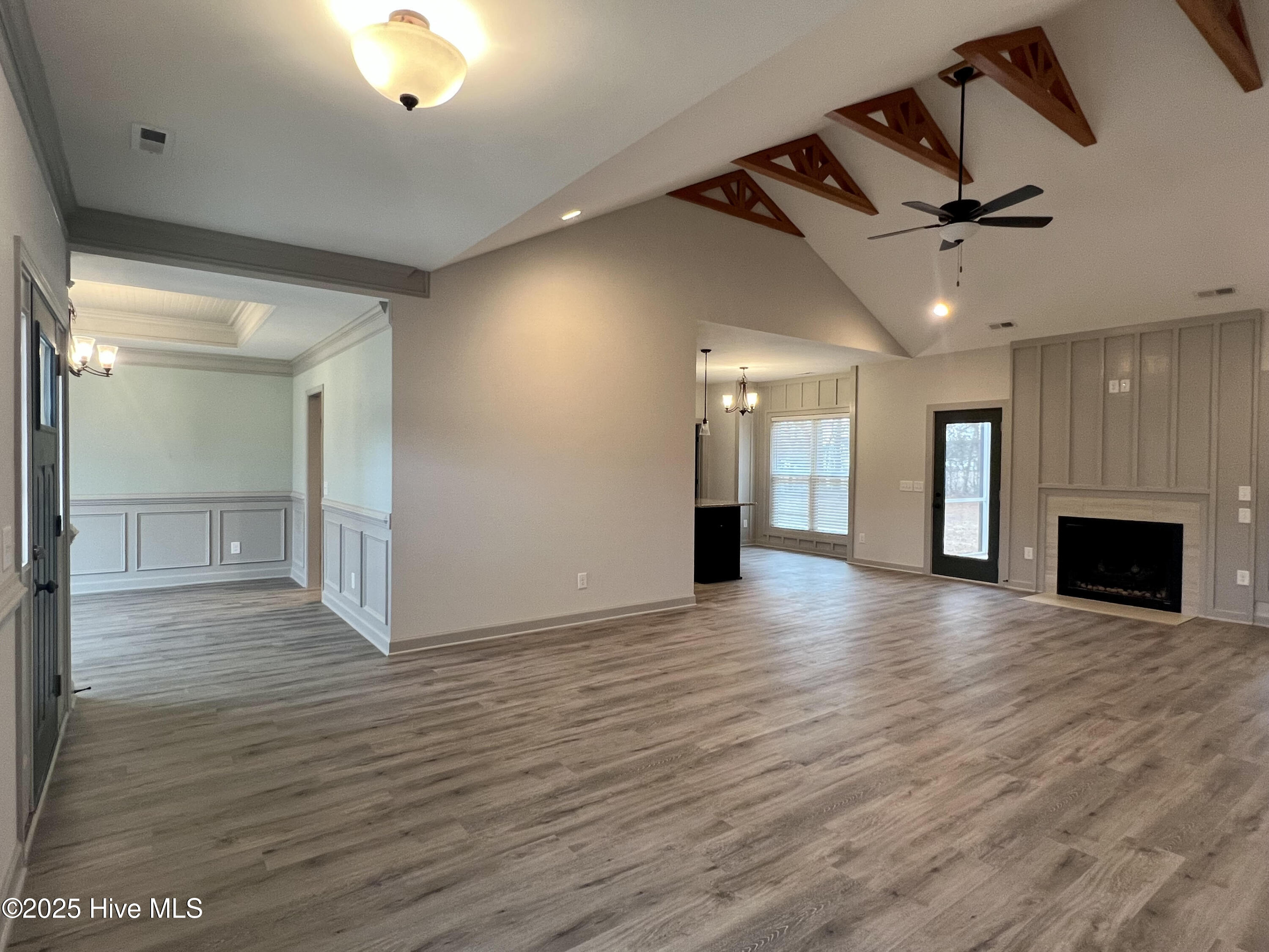 83 Hidden Cove Lane Clinton, NC 28328 - Photo 5 of 26 83 Hidden den 3