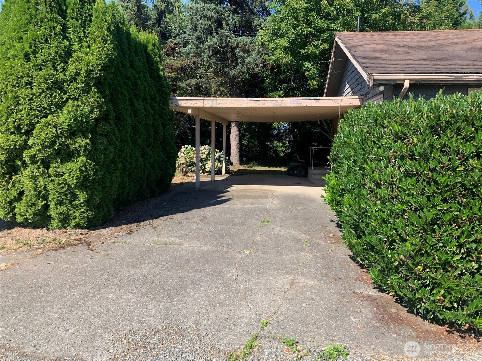 3037 Massey Road Everson, WA 98247 - Photo 14 of 28 a front view of a house with a yard