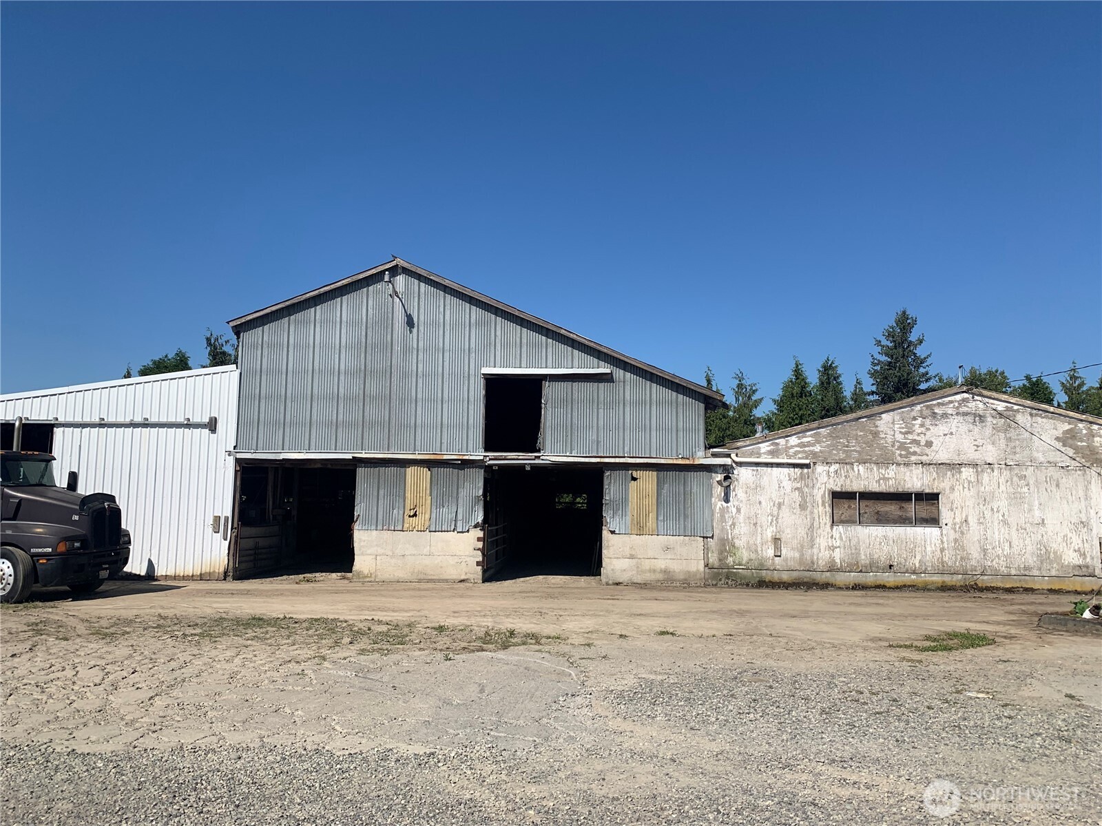 3037 Massey Road Everson, WA 98247 - Photo 20 of 28 a front view of a house with a yard