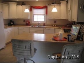 6521 Winterberry Lane Springfield, IL 62712 - Photo 6 of 21 Gallery Image 6