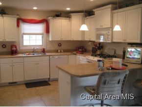 6521 Winterberry Lane Springfield, IL 62712 - Photo 7 of 21 Gallery Image 7